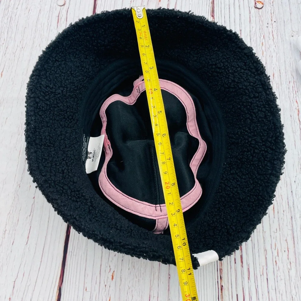 Kuromi Sanrio Bioworld Black Sherpa Faux Fur Bucket Hat with Ears SIL-34706 OSFM - Picture 7 of 8